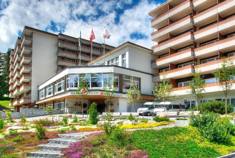 Mountain Plaza Hotel main