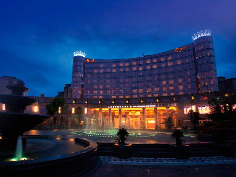 Royal International photo 1
