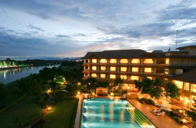 The Imperial River House Resort photo 1
