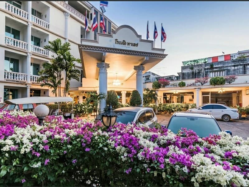 Romeo Palace main