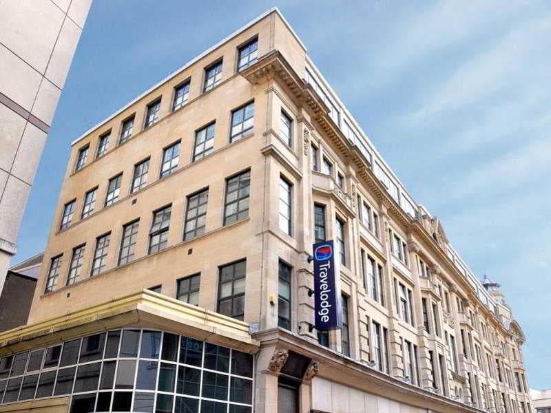 Travelodge Cardiff Central 2