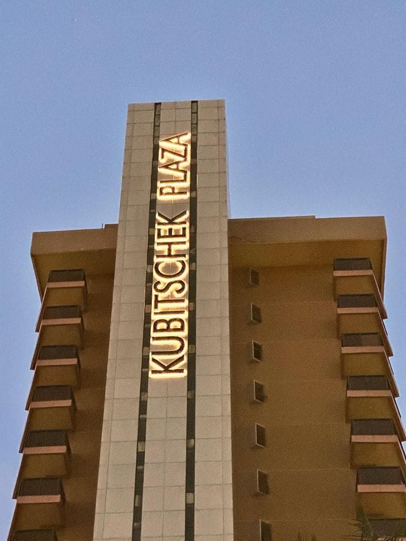 Kubitschek Plaza 4