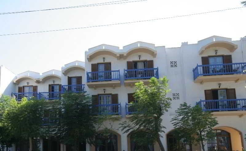 Theodorou Beach 4