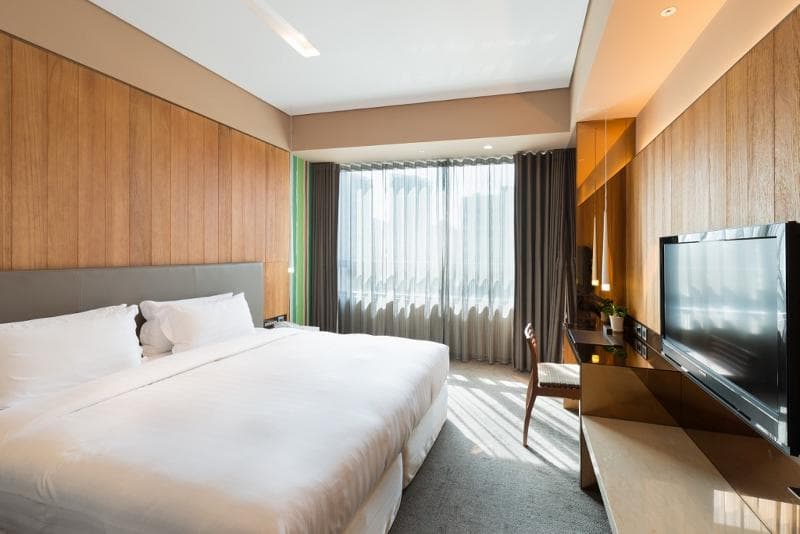 Home Hotel 5