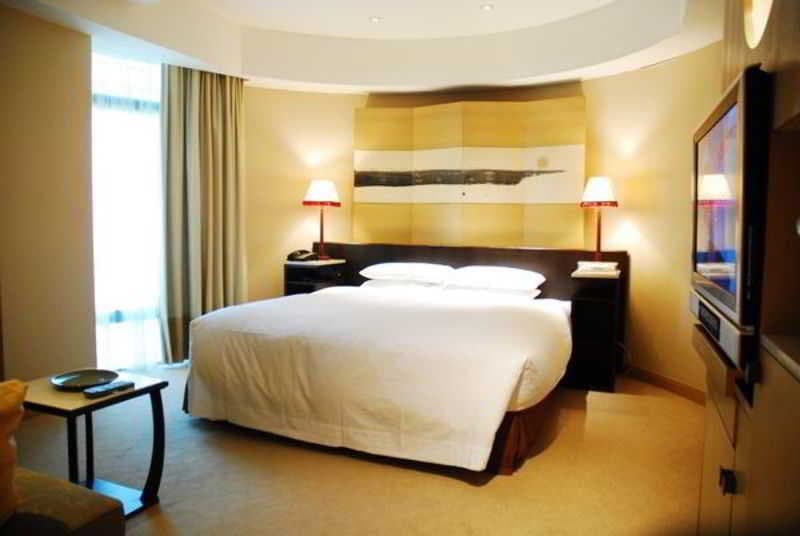 Landmark Inn 5