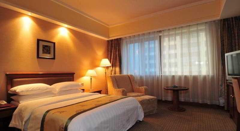 Luxemon Hotel 3