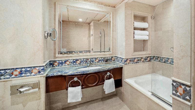 Intercontinental Dar Al Tawhid Makkah, an IHG Hotel photo 1