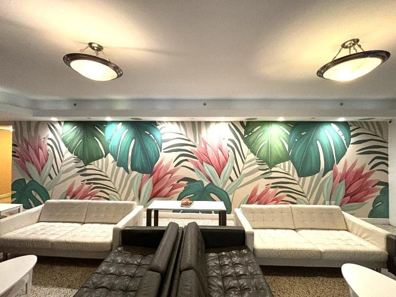 Collins Hotel photo 1