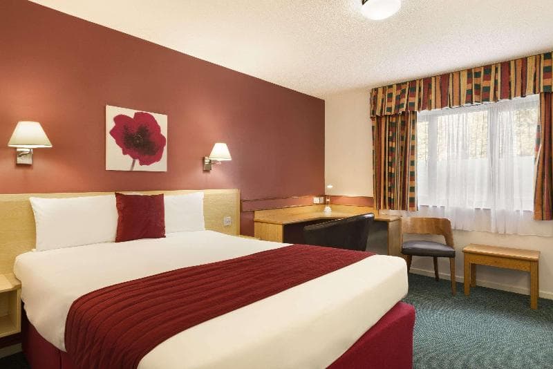 Days Inn by Wyndham Bradford M62 3