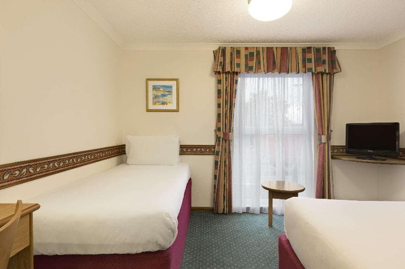 Days Inn by Wyndham Leicester Forest East M1 5