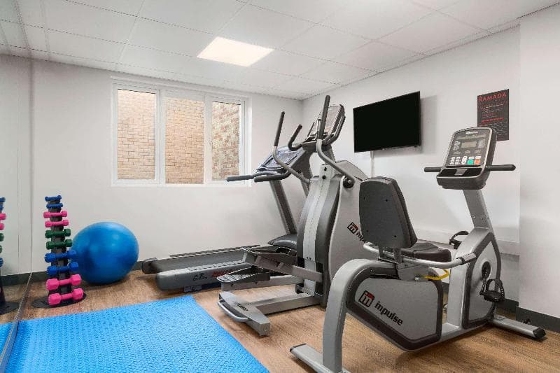 Ramada by Wyndham Milton Keynes photo 1