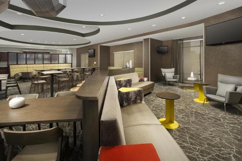 SpringHill Suites Jacksonville Airport 4