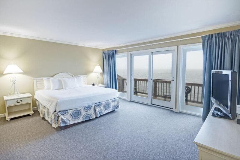Club Wyndham Newport Overlook 4