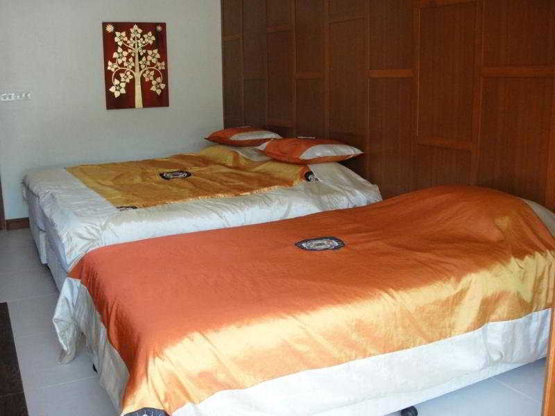 Palm Beach Resort & Hotel 3