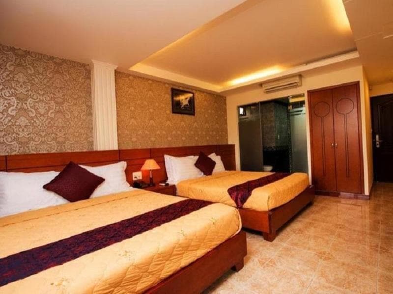 Nouveau Happy Inn main