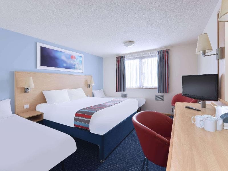 Travelodge Inverness Fairways 4
