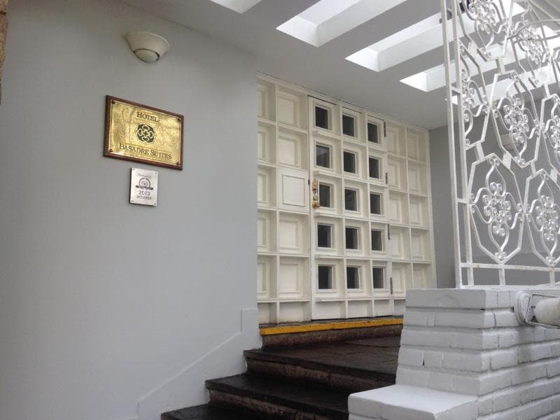 Basadre Suites main
