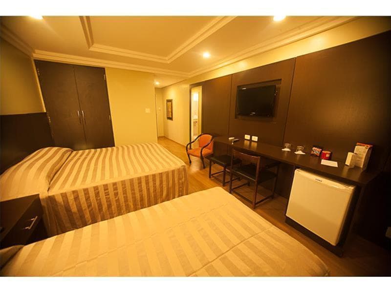Hotel Plaza Apolo 3