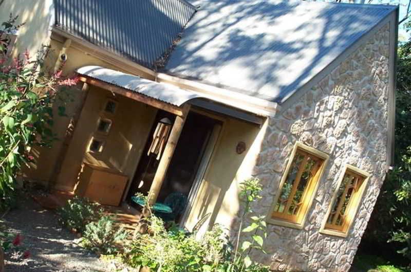Witches Falls Cottages (Adults only) 3