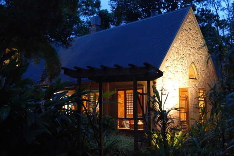 Witches Falls Cottages (Adults only) 5