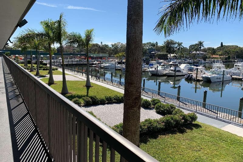 Ramada by Wyndham Sarasota Waterfront photo 1