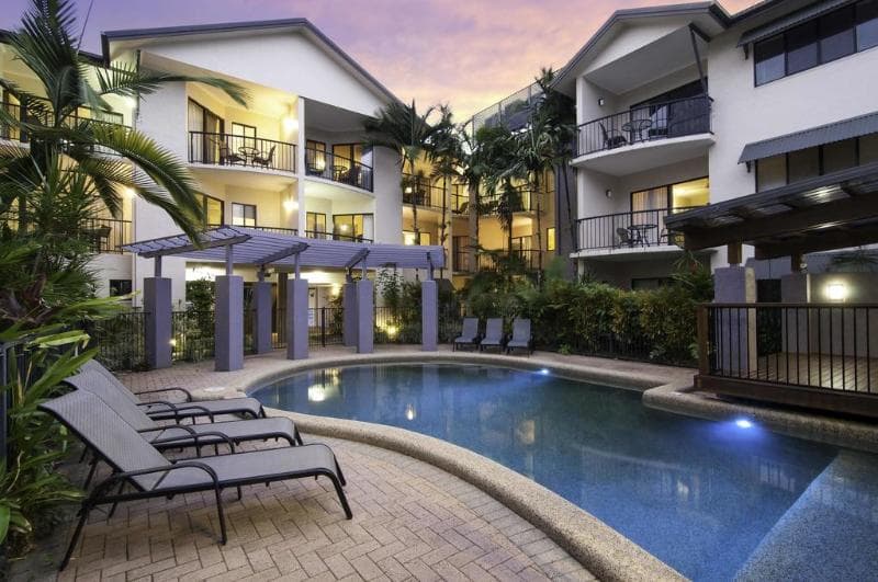 Bay Villas Resort 3