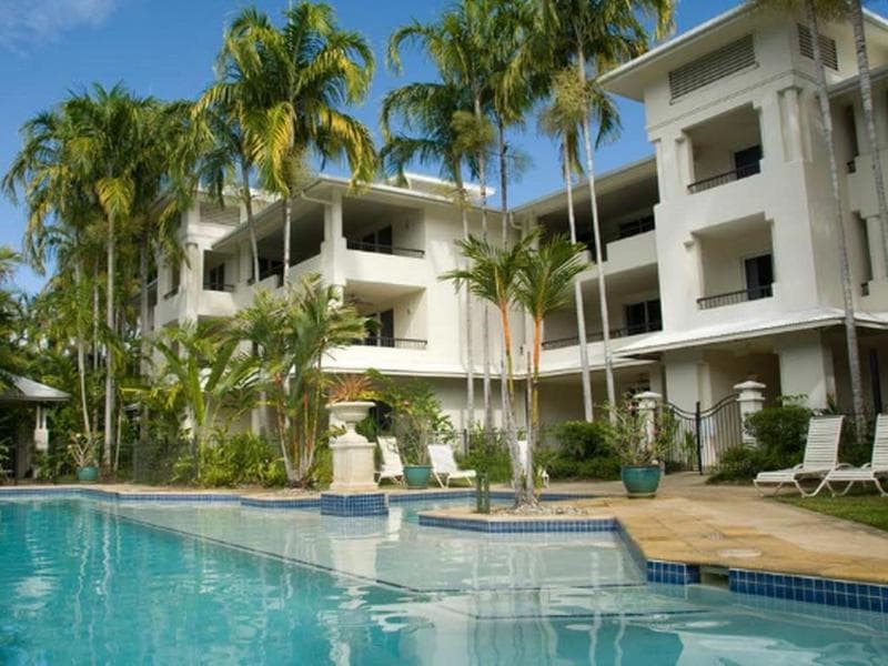 Mandalay Luxury Beachfront Apartments 3