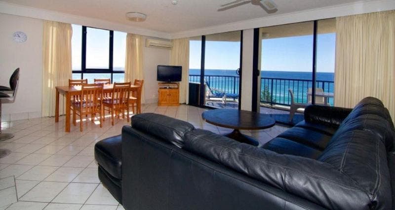 Surf Regency 3