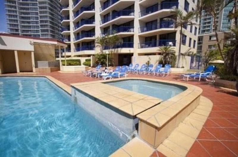 Surf Regency 5