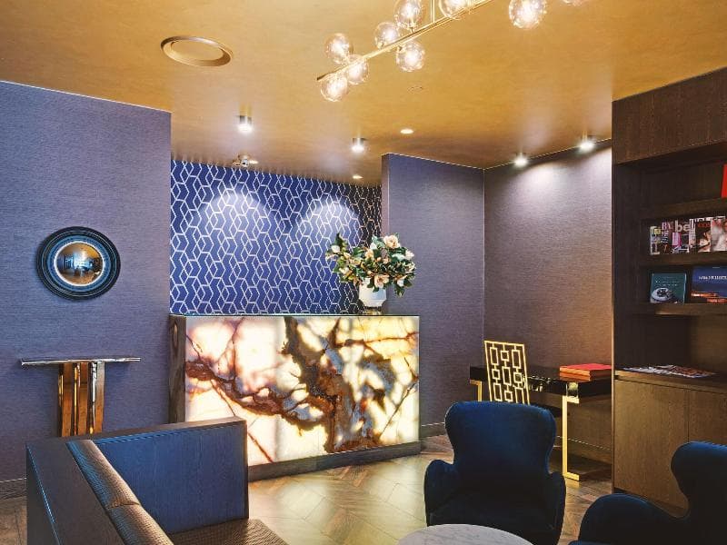 28 Hotel photo 1