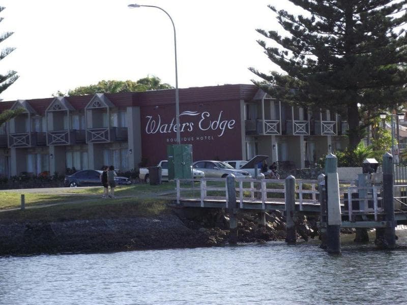 Waters Edge Port Macquarie photo 1