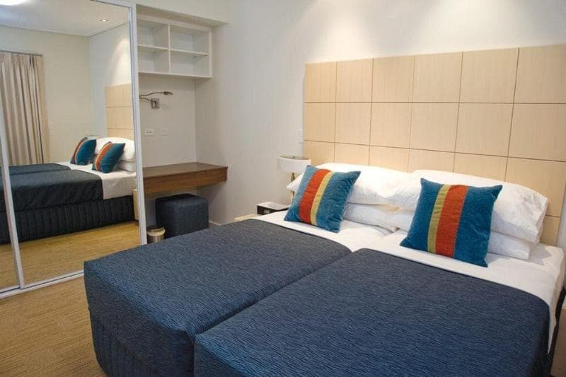 Broadwater Mariner Resort main