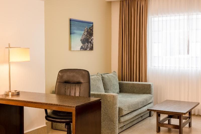 LQ Hotel By La Quinta Cancun 2
