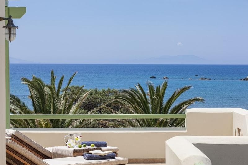 Finikas Beach Hotel 3