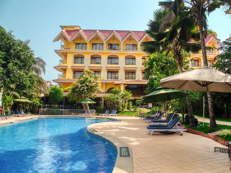 Acron Candolim Regina 3
