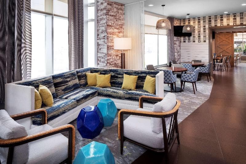 Hyatt Place Long Island/East End 3