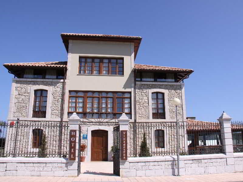 Villadesella photo 1
