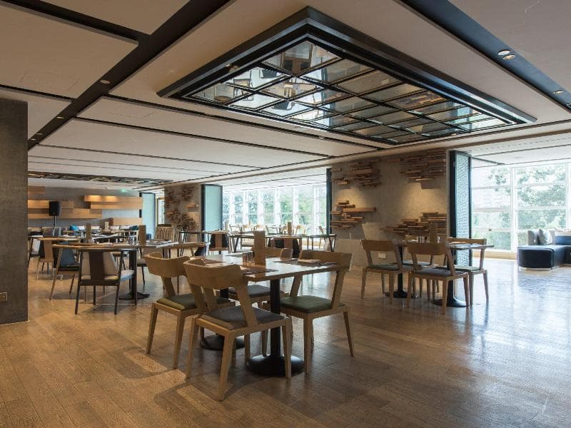 Qianyuan International Business Hotel 5
