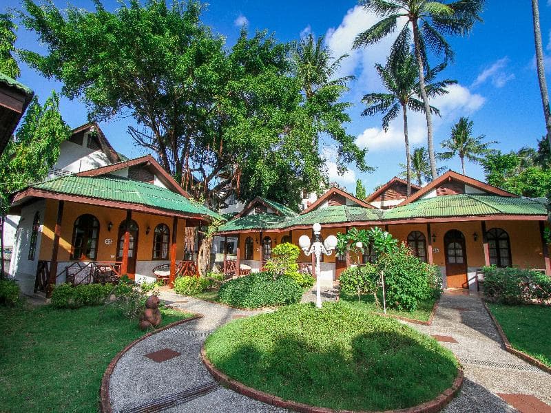 Eden Bungalow Resort photo 1