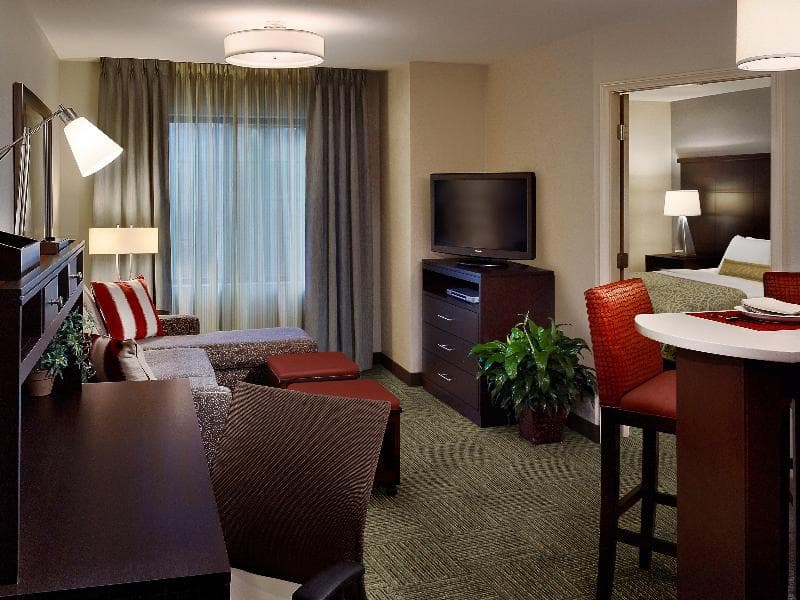 Staybridge Suites McLean-Tysons Corner photo 1