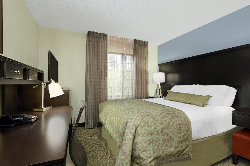 Staybridge Suites McLean-Tysons Corner 4