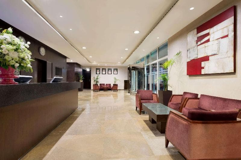 Ramada Abu Dhabi Downtown Hotel [Ex-Cristal Salam] 2
