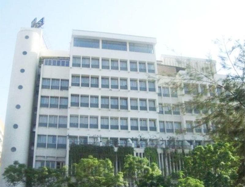 Express Towers 4