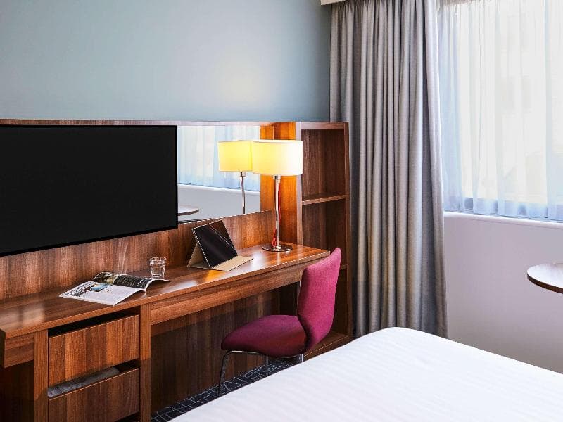 Mercure Telford Centre Hotel 4