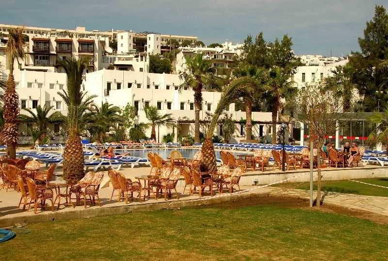 Nagi Gümbet Beach main