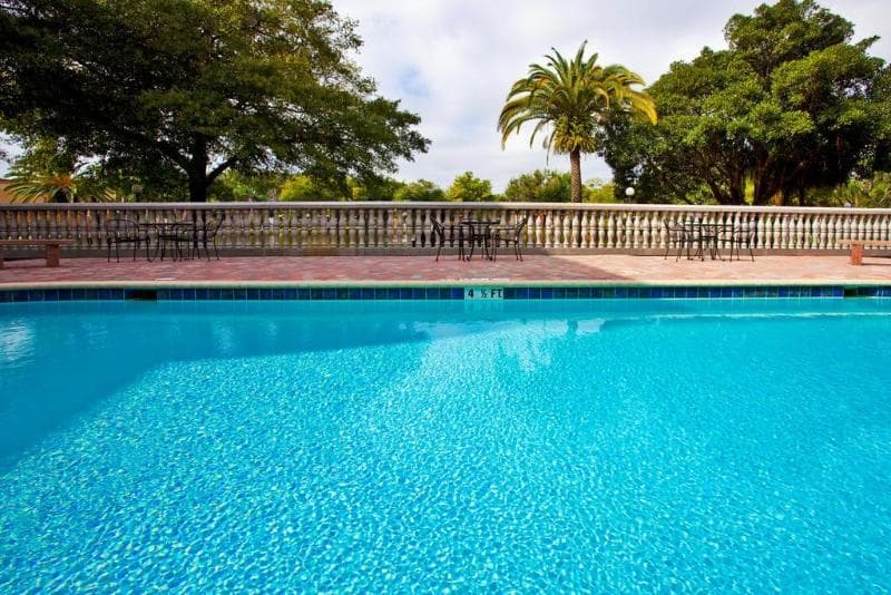 Country Inn & Suites by Radisson, Tampa RJ Stadium 2