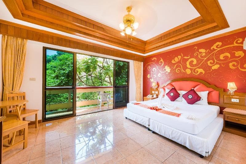 Memory Karon Resort main