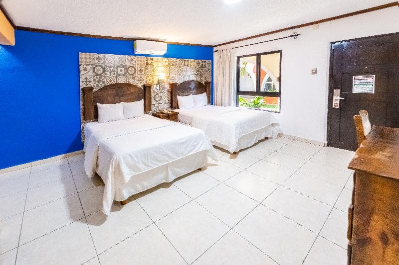 Hotel Hacienda Inn 2