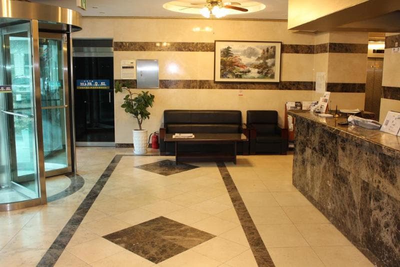 Hotel Parkwood Incheon Airport (Adults only) 4