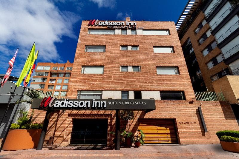 Madisson Inn Hotel & Luxury Suites 2